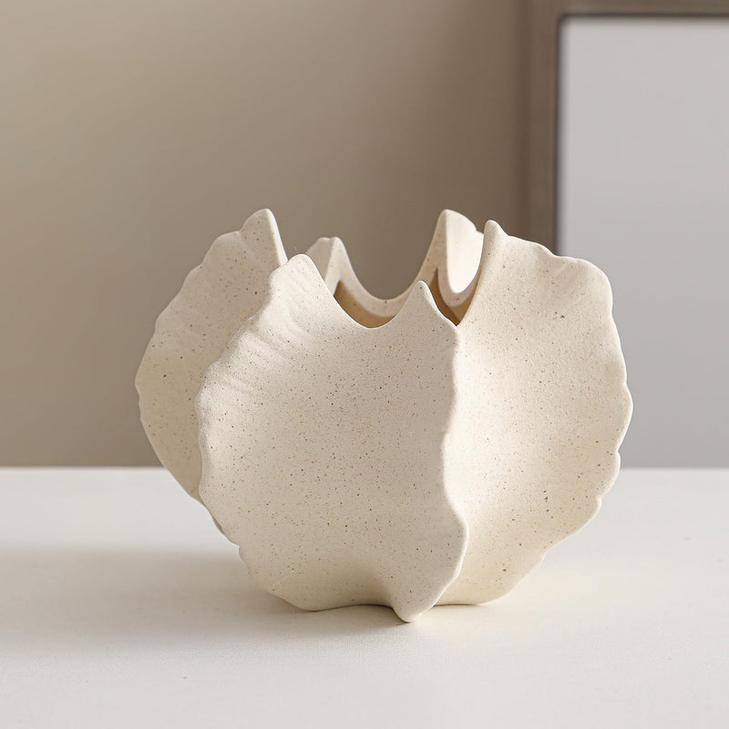 フラワーベース 花瓶 陶器 白 大きい flower vase 割れない 一輪挿し インテリア 花器 シンプル おしゃれ 生け花 造花 ドライフラワー 北欧 飾り インテリア飾り ins ギフト プレゼント ホワイト 高さ21.5cm HP02