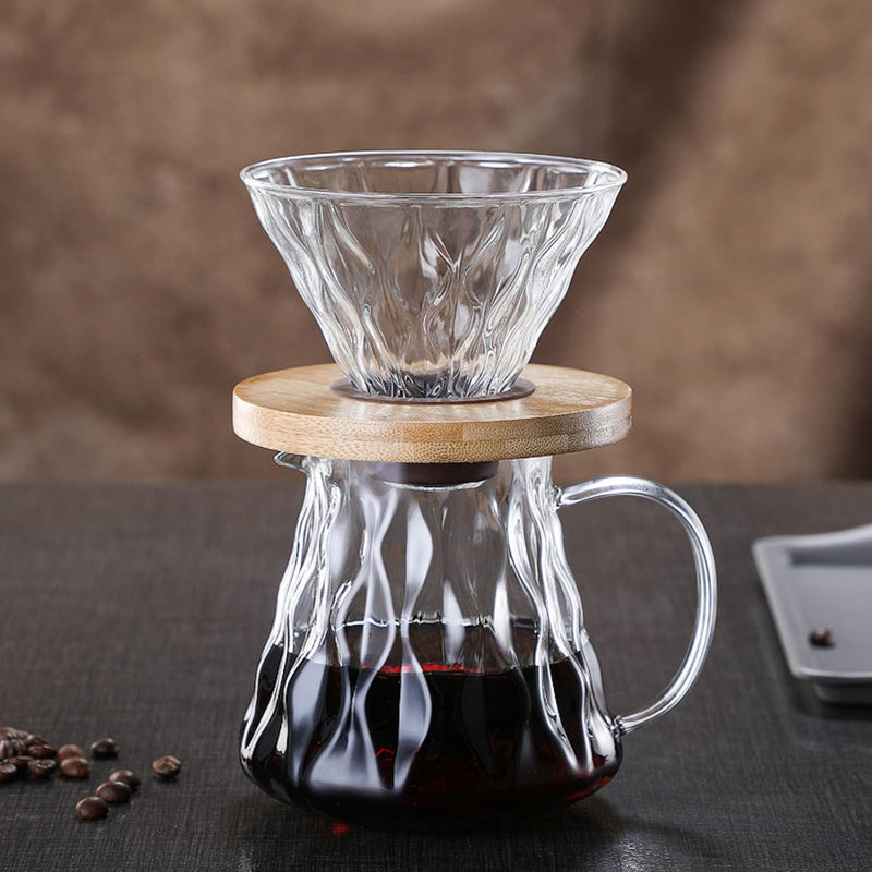 コーヒードリッパー,コーヒーサーバーJIKANNOYA コーヒードリッパー ハンドドリップセット コーヒーサーバー 割れない 高ホウ素シリカガラス材料 耐熱ガラス 直火対応 耐寒性 クルミ材 ドリッパー 電子レンジ·食洗機対応 コーヒー用品 使いやすい 洗いやすい 多用途 家用 喫茶店 1~4杯用 500ml グレー